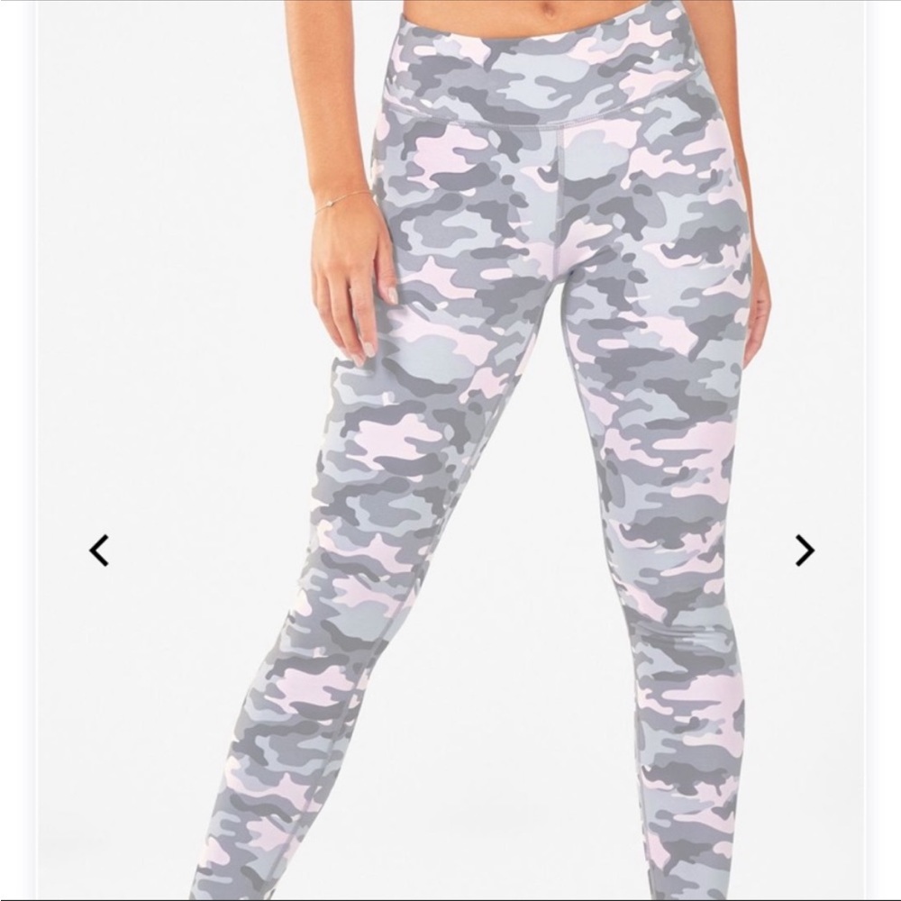 Fabletics Powerhold 7/8 Camo Legging